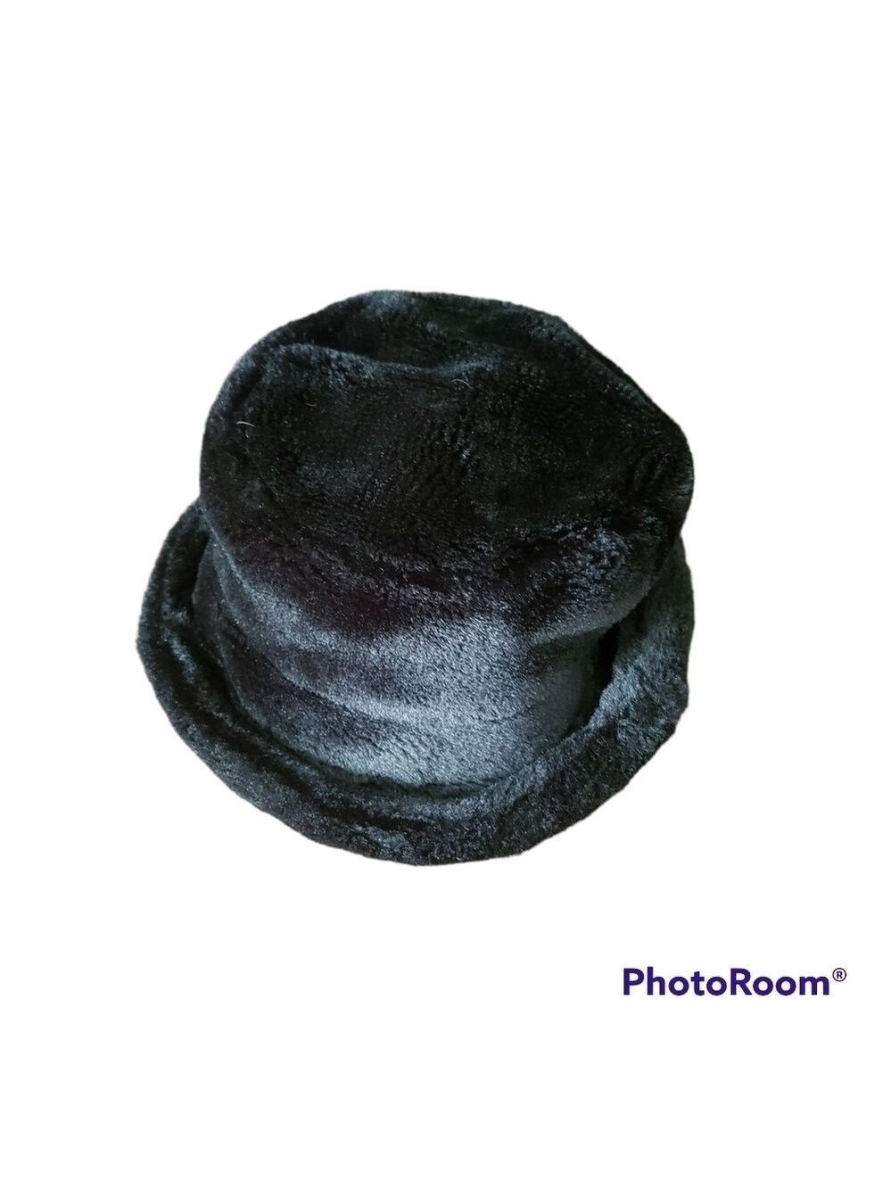 Danier Hat